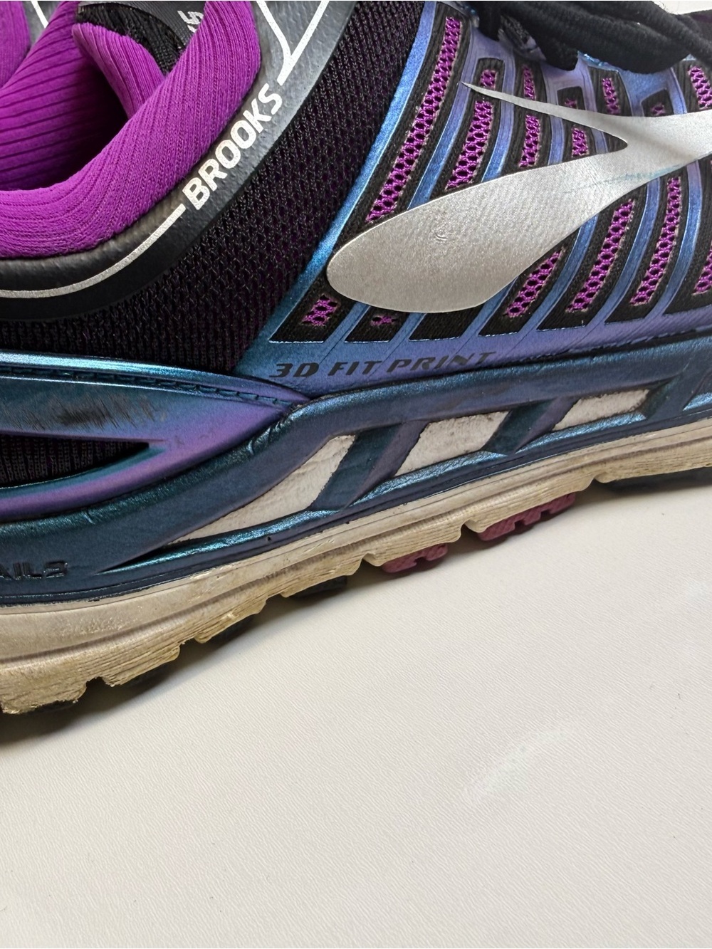 Brooks Transcend 5 Women's Size 10 Black Purple 1202631B023 Running Shoes - Picture 5 of 11